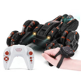 1:16 2.4G HORIZONTAL DRIVING 360° FREE STUNT ROTATION CAR