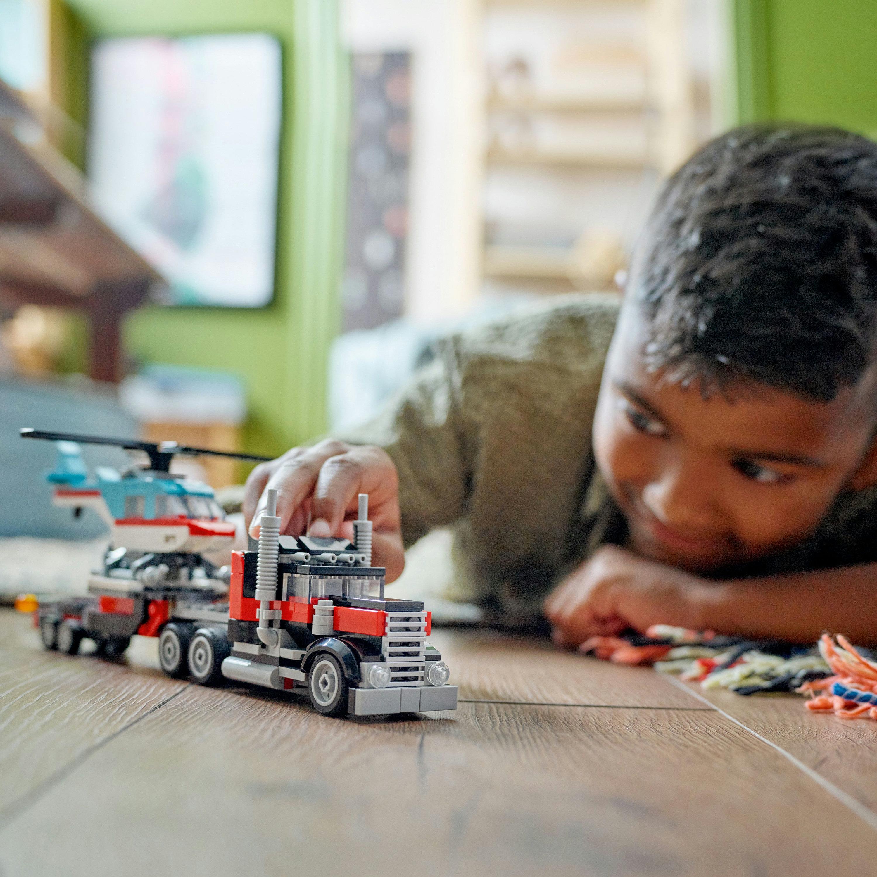 31146 Flatbed Truck with Helicopter