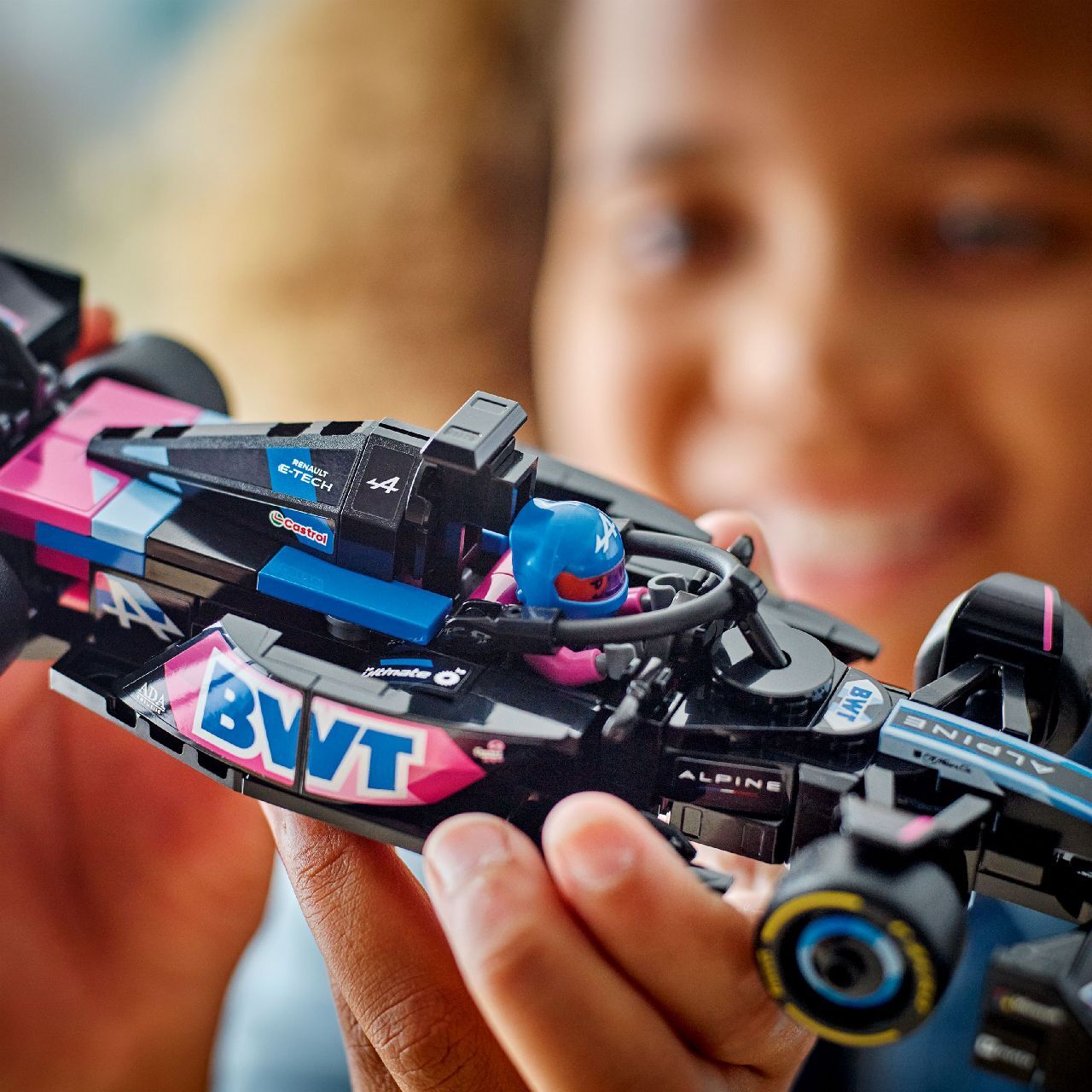 77248 Bwt Alpine F1® Team A524 Rac.. V29